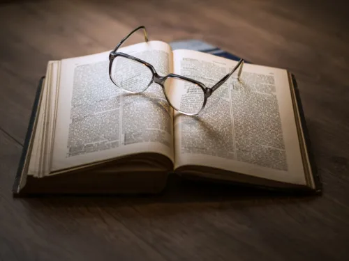 how to meet the needs of a learner with visual impairments