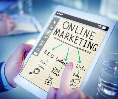 online-marketing-on-tablet