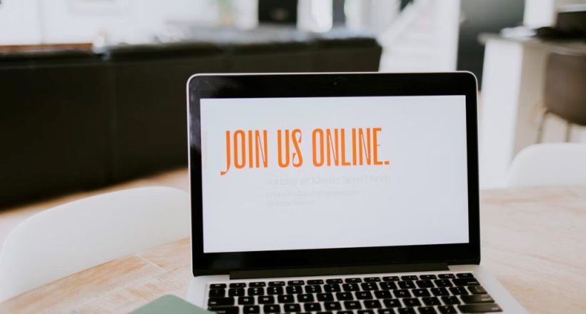 laptop-screen-join-us-online